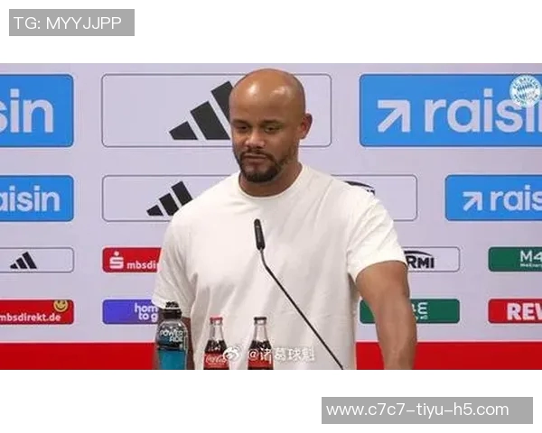 安德莱赫特主帅透露与孔帕尼会面并未讨论德卡特转会事宜 安德莱赫特主帅透露与孔帕尼会面并未讨论德卡特转会事宜