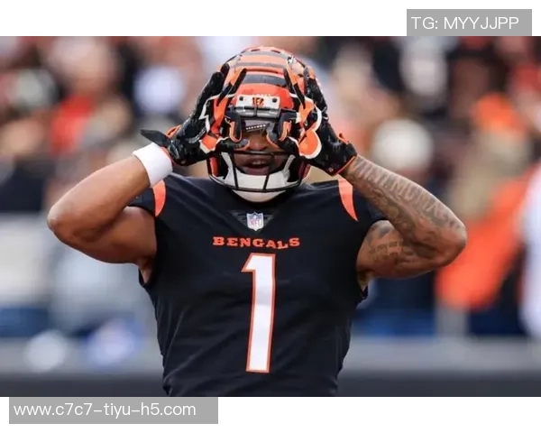 杰弗森称赞奎因潜力巨大期待其成为美国男篮理想内线球员